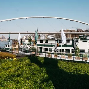 Botel Maastricht Auberge de jeunesse